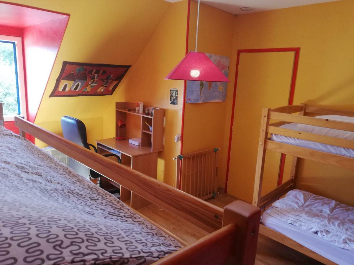 Maison Avec Piscine Et Sauna A Vire Екстериор снимка